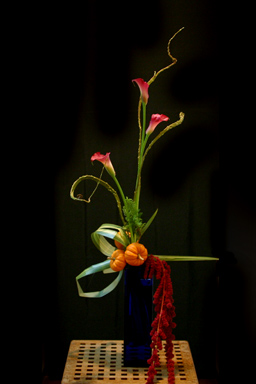 リニアーブーケ　Lineare bouquet